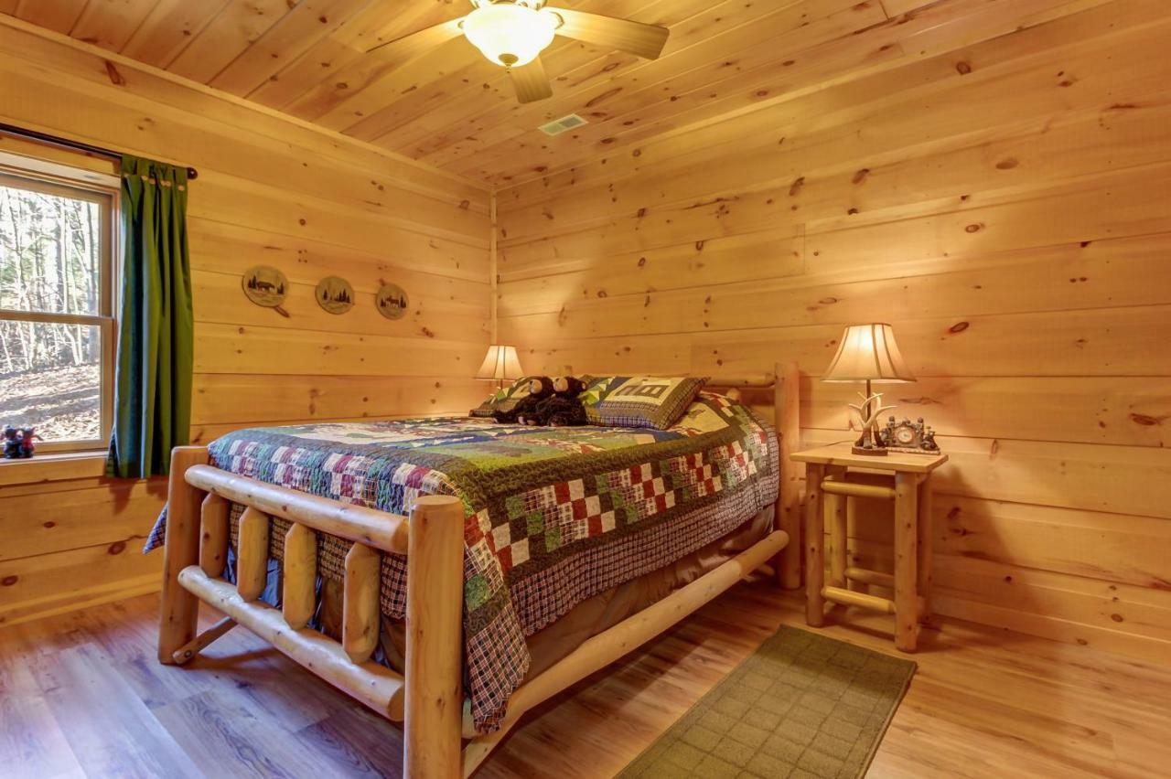 Two Bears Cabin Wear Valley Bagian luar foto